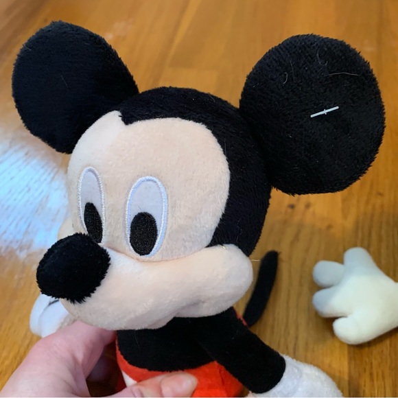 Set of two small Disney Mickey Mouse plushies - Picture 7 of 13